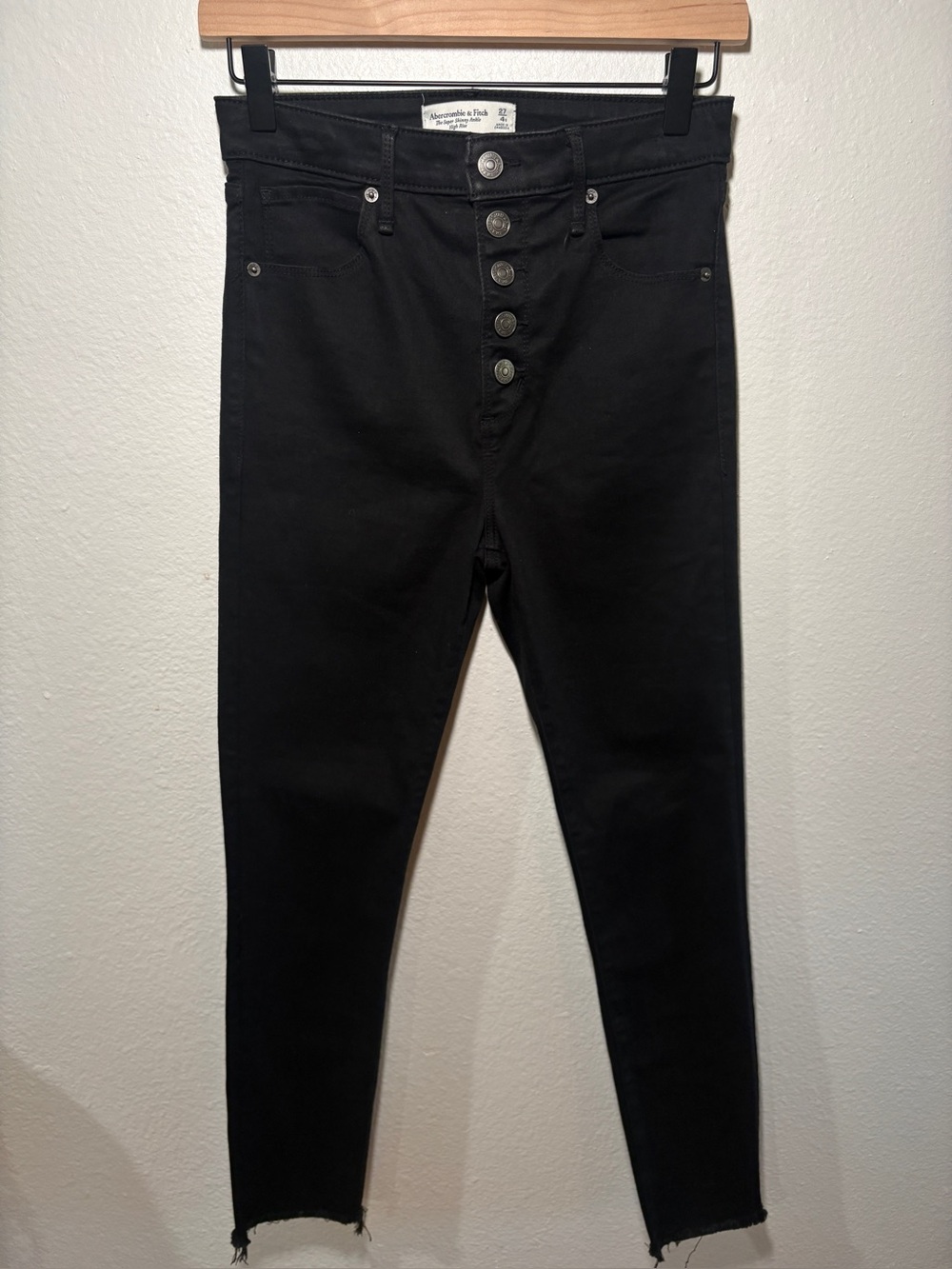 Abercrombie High Rise Super Skinny Black Button Fly Jeans 27